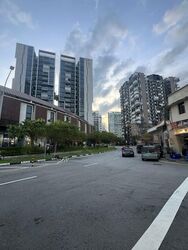 Kwong Avenue (D13), Retail #462655571